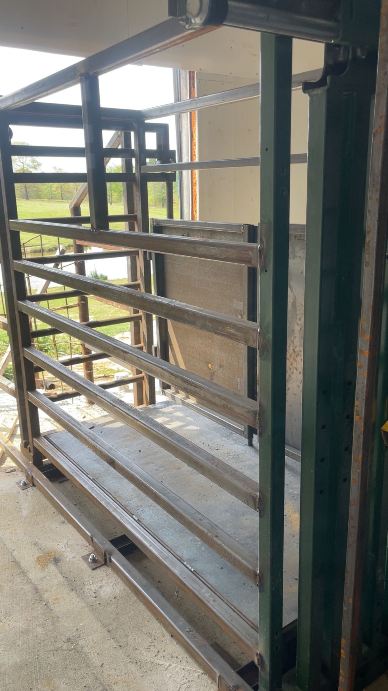 Custom Metal Gates and Fencing - Image 11